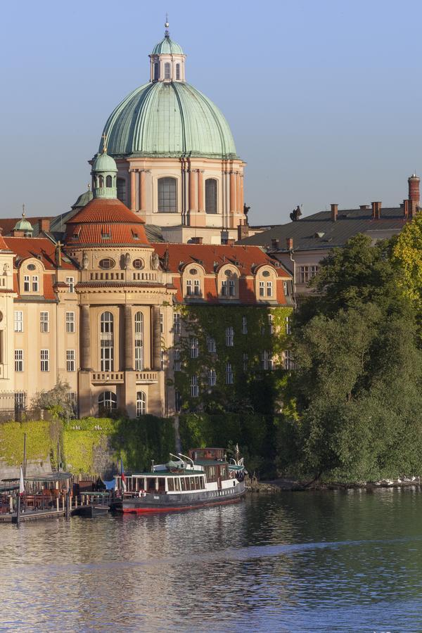 Pink House Apartments Prag Exterior foto