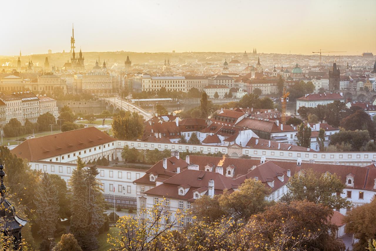 Pink House Apartments Prag Exterior foto