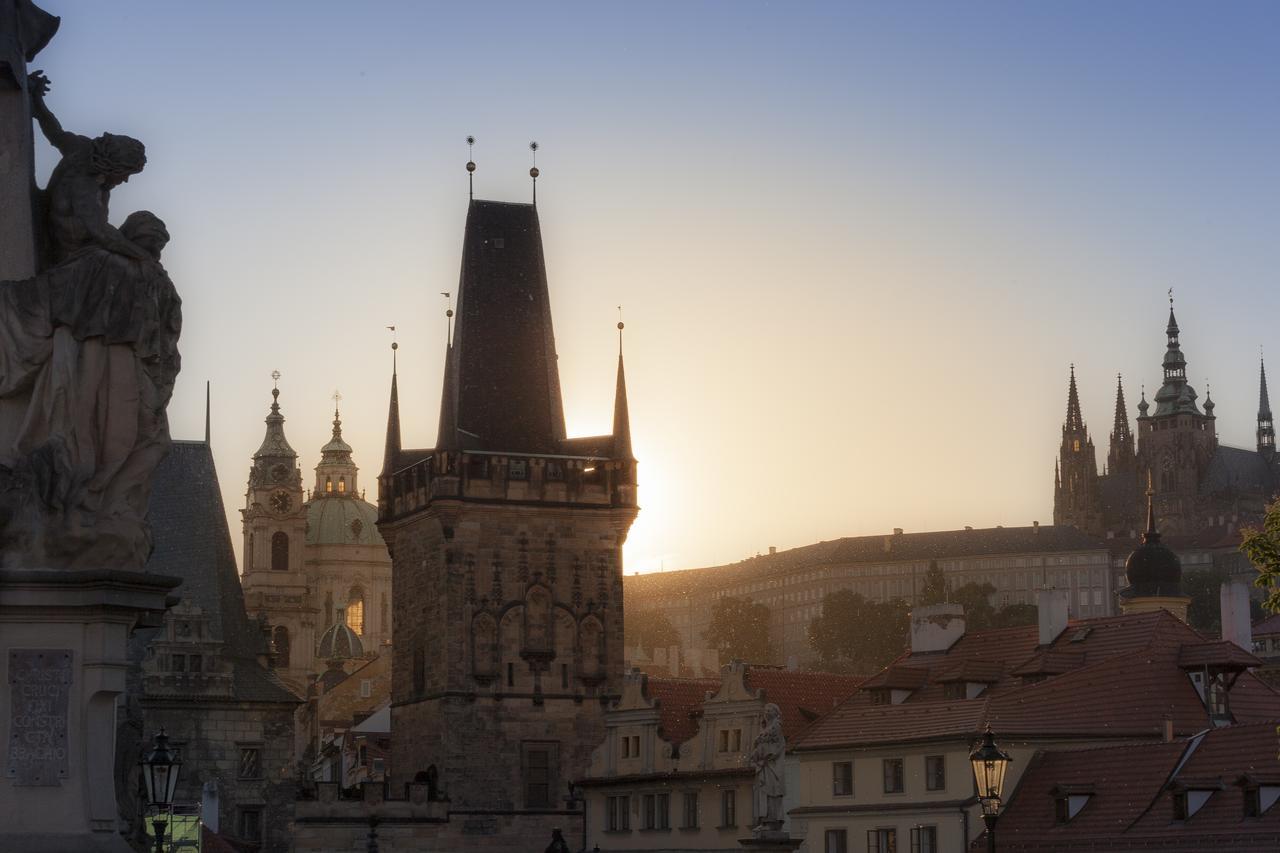 Pink House Apartments Prag Exterior foto