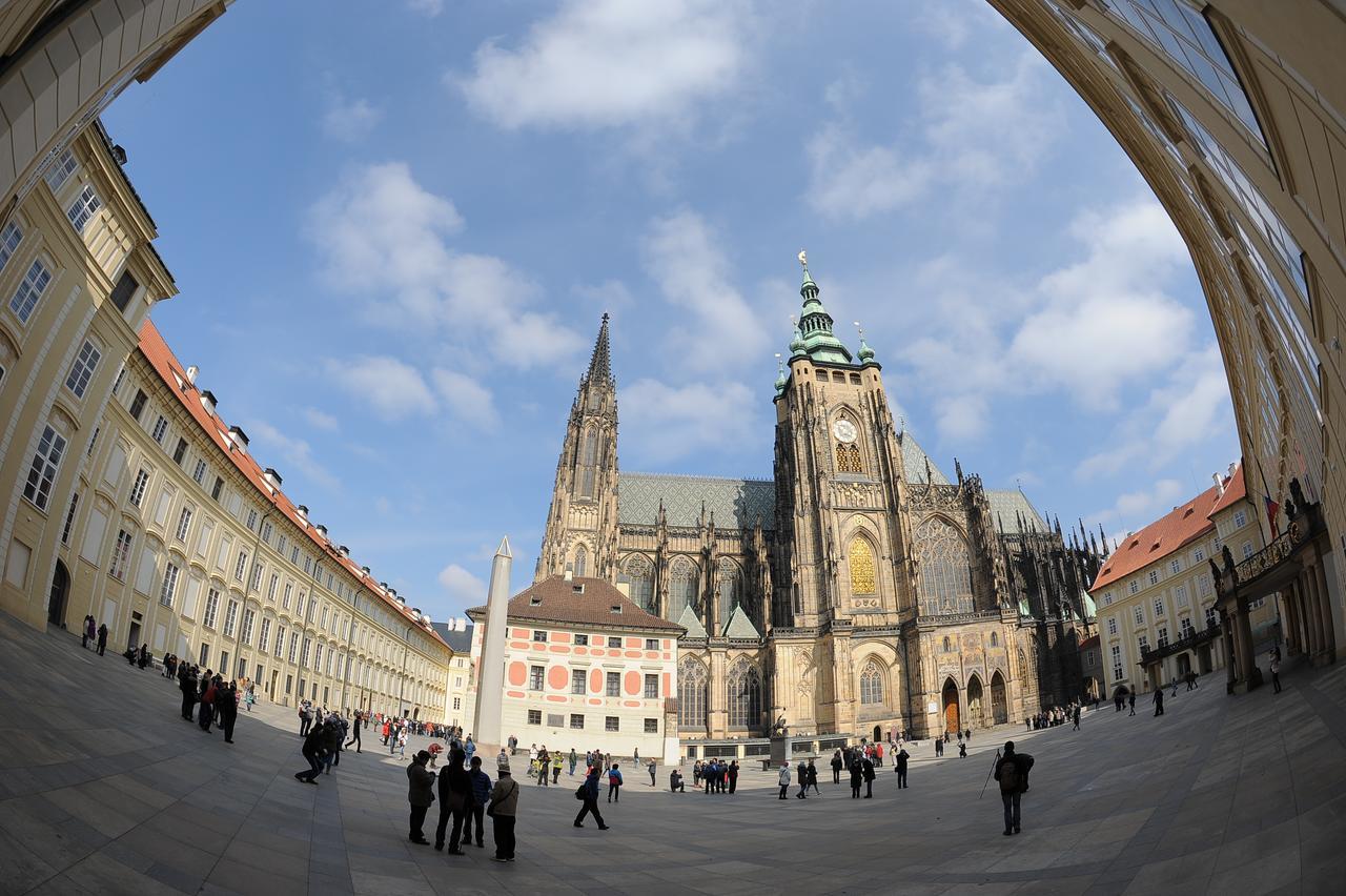 Pink House Apartments Prag Exterior foto